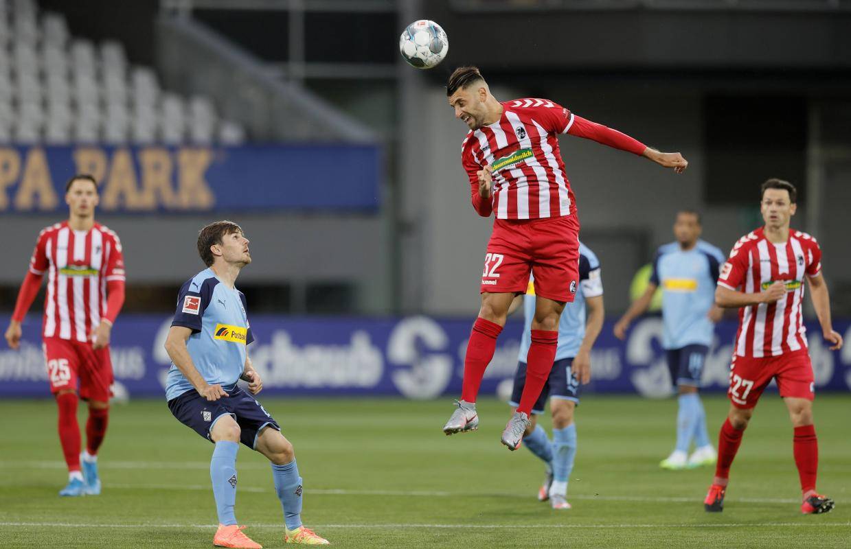 25125期足彩胜负彩推荐：德甲激战！科隆连胜待续，弗赖堡能否阻其狂飙？