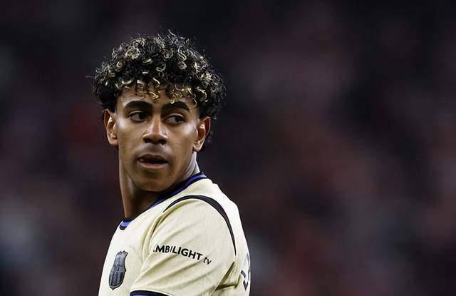 一日西甲最新动态:皇马全力备战拜仁大战,巴萨与马竞激烈对决拉开序幕